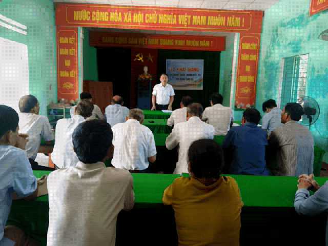 Tam Thái: Khai giảng lớp học nghề“Nuôi, nhận biết và điều trị bệnh cho trâu, bò”
