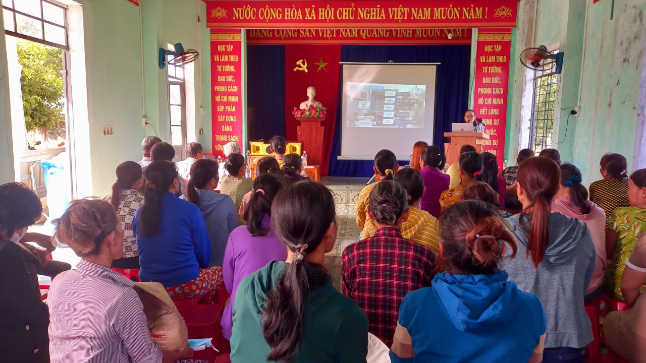 Tích cực tổ chức các hoạt động hưởng ứng Ngày Pháp luật Việt Nam (09/11)